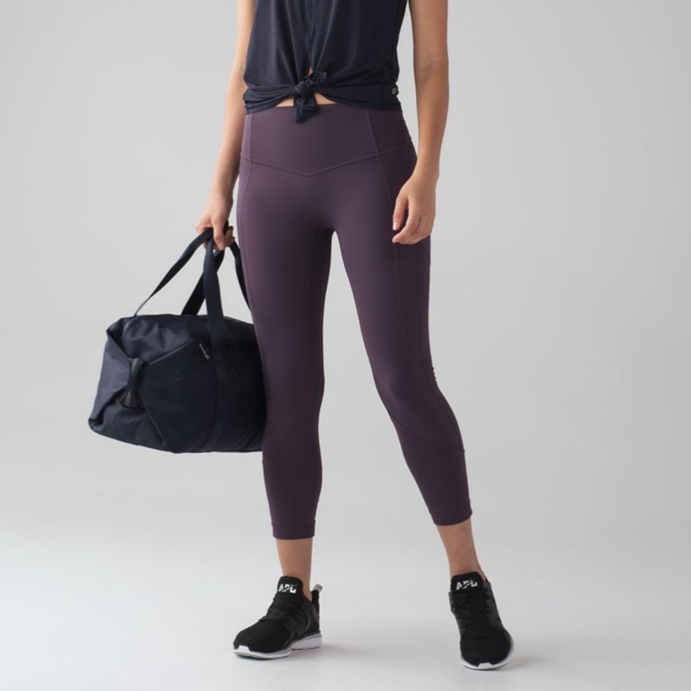 RARE Lululemon All the Right Places 23” Leggings